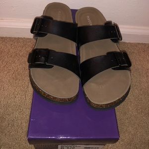 Brando Madden Girl Sandals (Black)